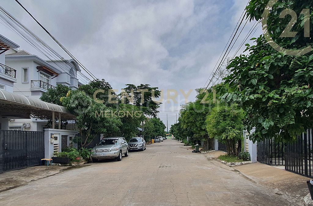 Twin Villa for Sale at Borey Villa Toul Sangke