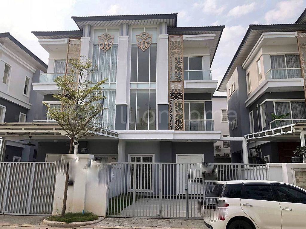 Twin Villa for sale at Borey Varina Sen sok. ▪️វីឡាភ្លោះសម្រាប់លក់ (បុរី វ៉ារីណា) (C-8661) ▪️គម្រោងជាប់ផ្លូវ40m ឆ្ពុះទៅផ្សារទំនើបAeon Mall2 