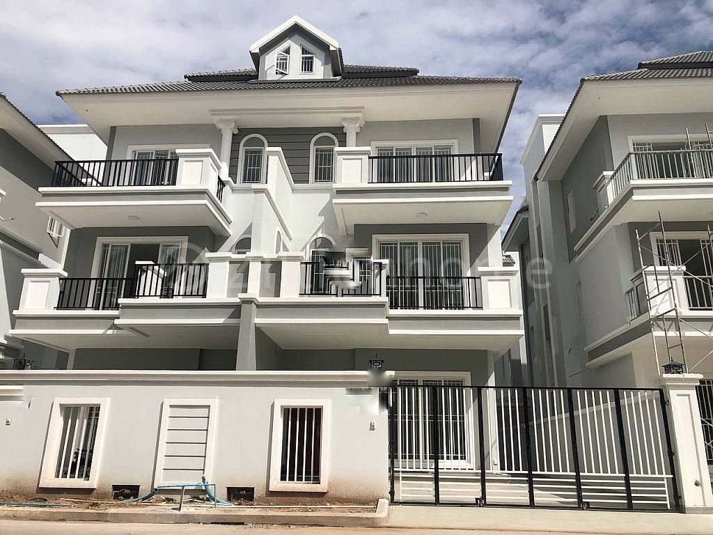 Twin Villa for sale at Borey Phnom Penh Thmey Elite Park 2. (PPT)   -វីឡាភ្លោះលក់ បុរី ភ្នំពេញថ្មី អេលីតផាក2     (C-9041)
