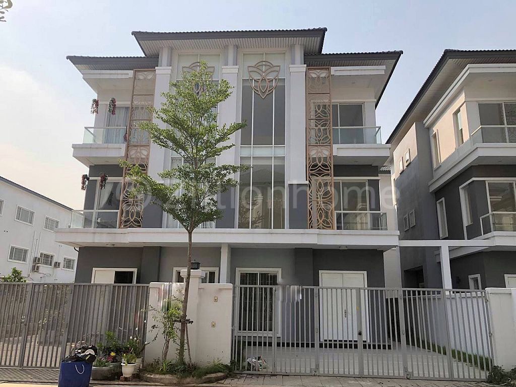 Twin Villa for Rent at Borey Varina Sen sok. (VRN)  ▪️វីឡាភ្លោះសម្រាប់ជួល (បុរី វ៉ារីណា​សាលាមុំ)  (C-9067)