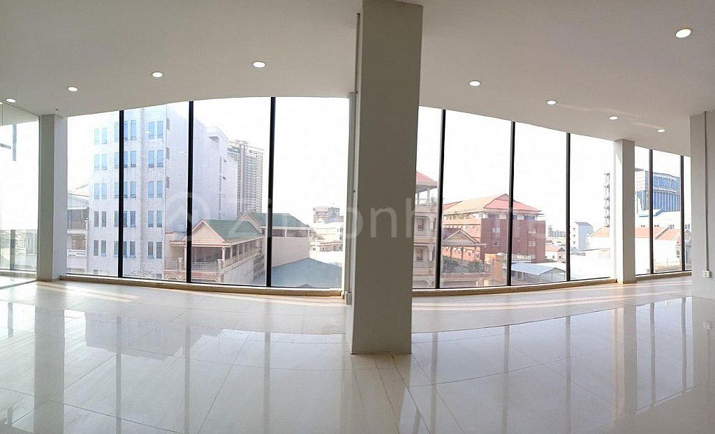 THE GREAT OFFICE SPACE IN DAUN PENH