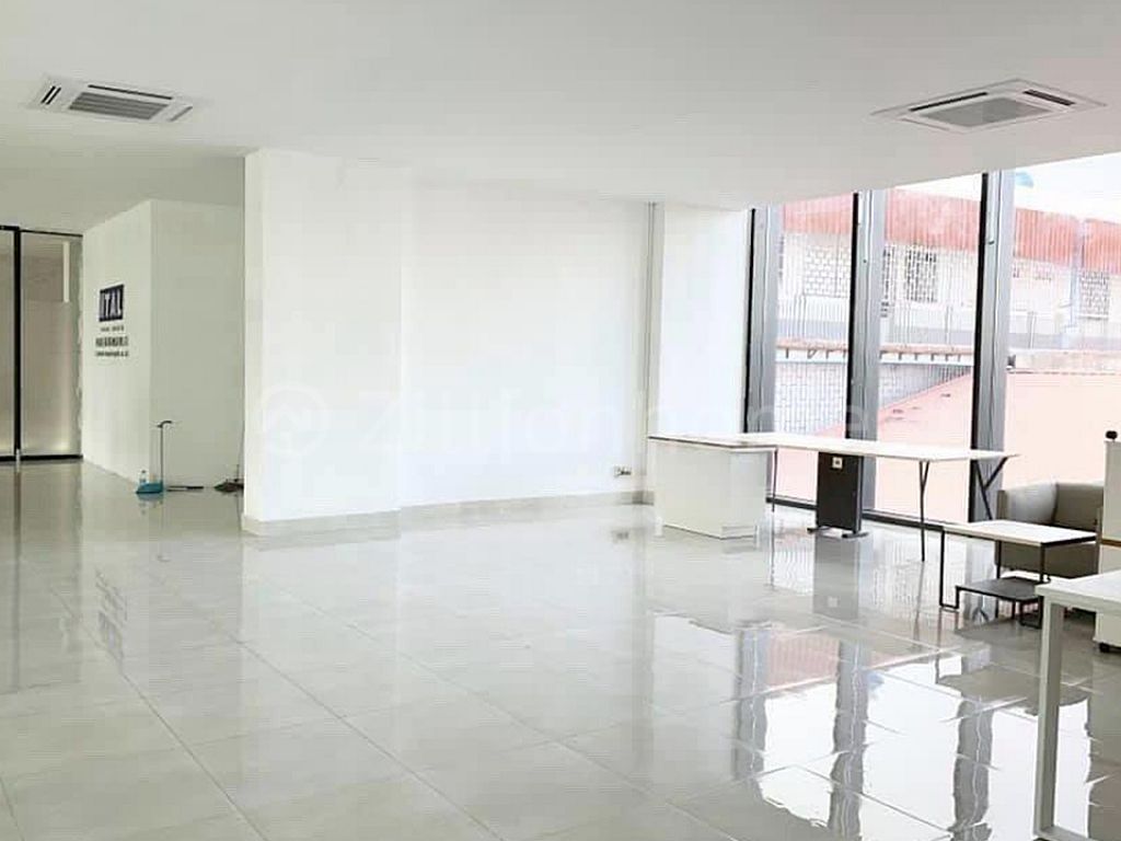 OFFICE SPACE IN TOUL SVAY PREY 1