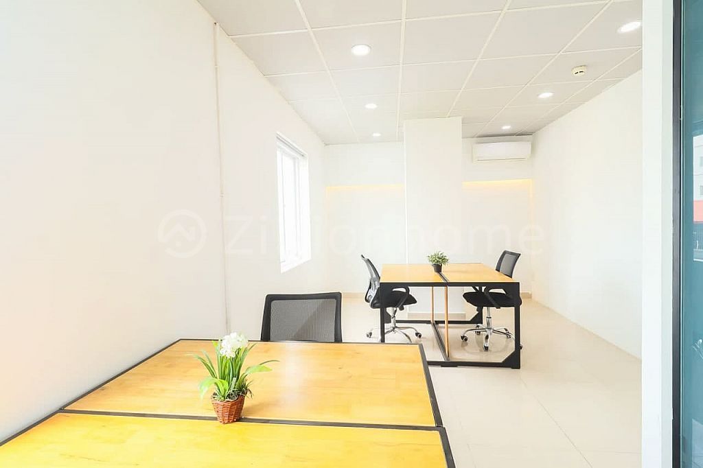 COMFORTABLE OFFICE SPACE IN TOUL TOMPOUNG 1