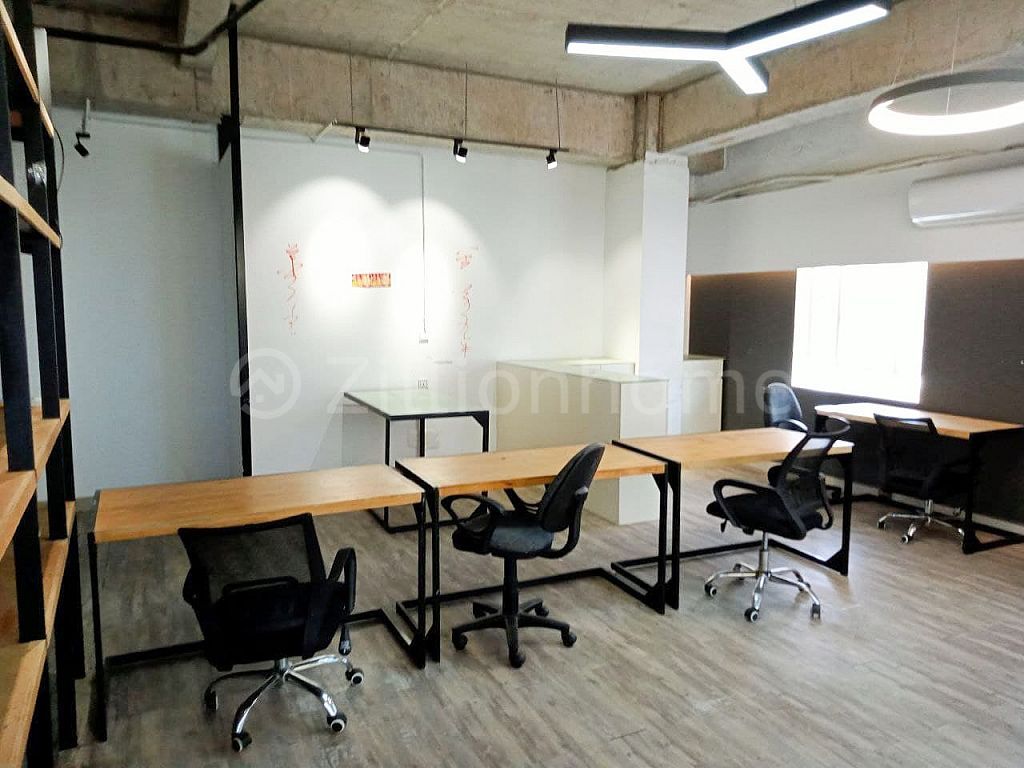 COMFORTABLE OFFICE SPACE IN TOUL TOMPOUNG 1