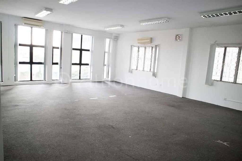 OFFICE SPACE FOR LEASE IN BKK 2