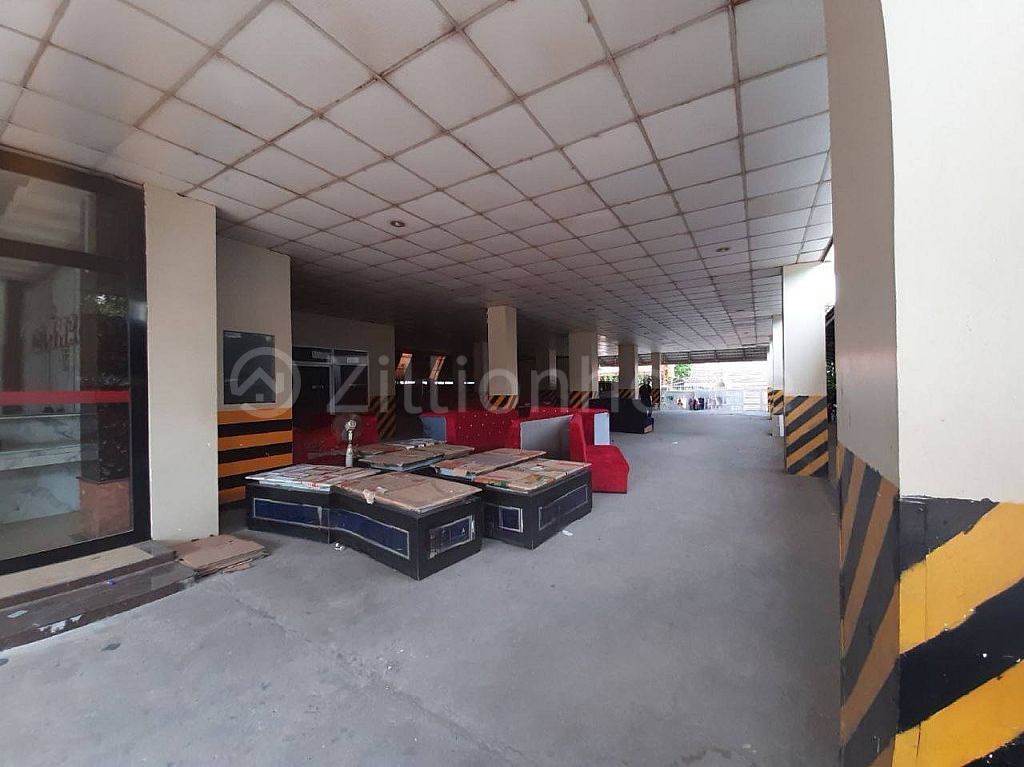 COMMERCIAL BUILDING FOR LEASE IN CHROY CHANGVAR