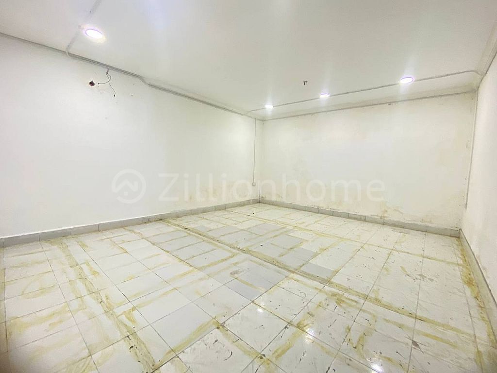 COMMERCIAL PROPERTY FOR LEASE IN BKK 1
