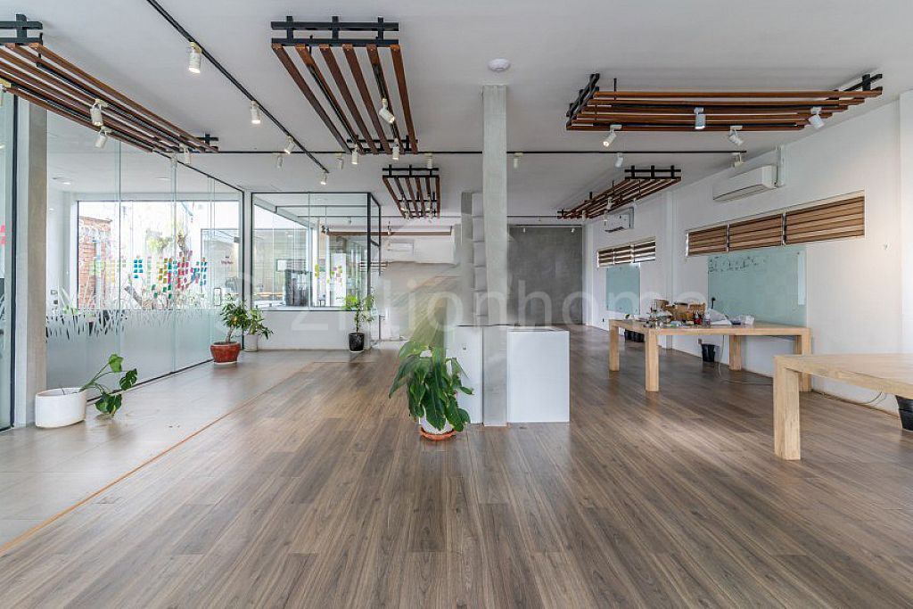 COMMERCIAL SPACE FOR LEASE IN DAUN PENH