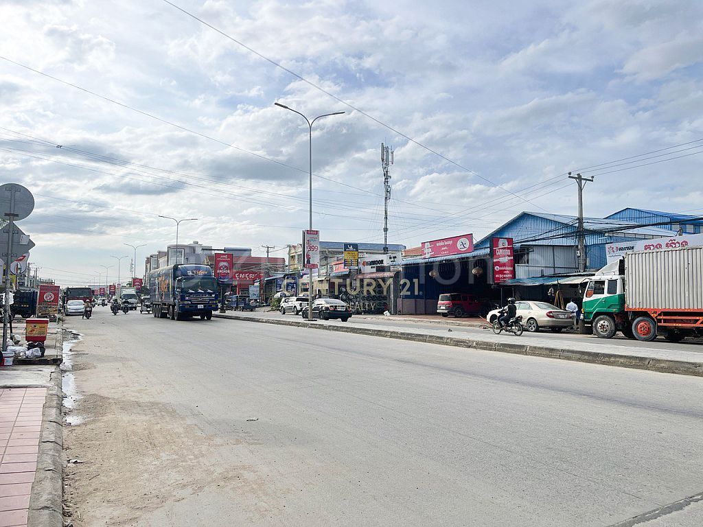 🏡 Flat for Sale Near So Ngoun dry-port