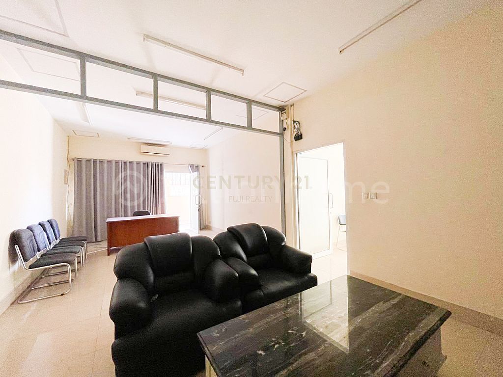 🏡 Building for rent in Phnom Penh Thmey