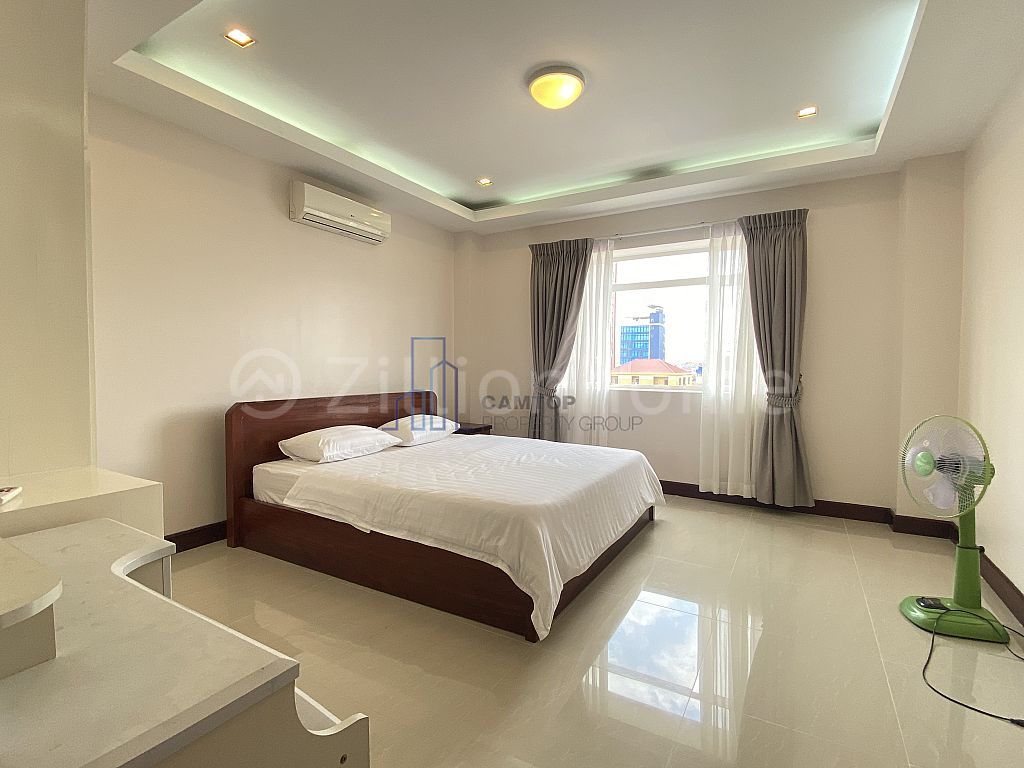 Modern 1 Bedroom Apartment for Rent In Toul Tom Poung area