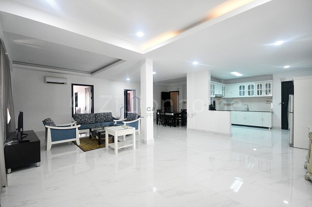 4BR - $2,000 | Serviced Apartment For Rent In BKK1 Area