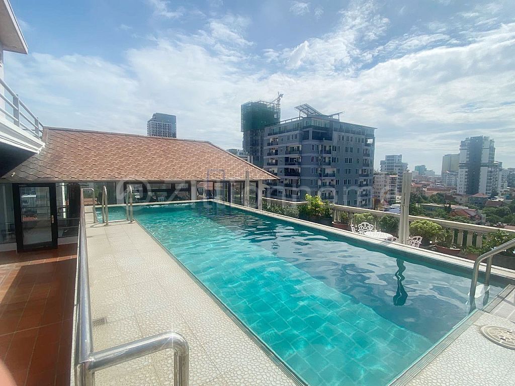 4BR - $2,000 | Serviced Apartment For Rent In BKK1 Area
