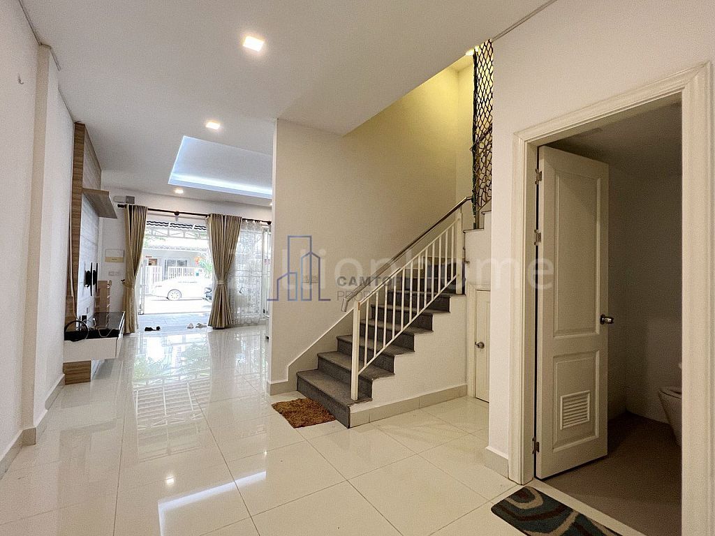 #Aeon2 - Villa 4 Bedrooms For Rent in Borey Chip Mong Aeon Mall2