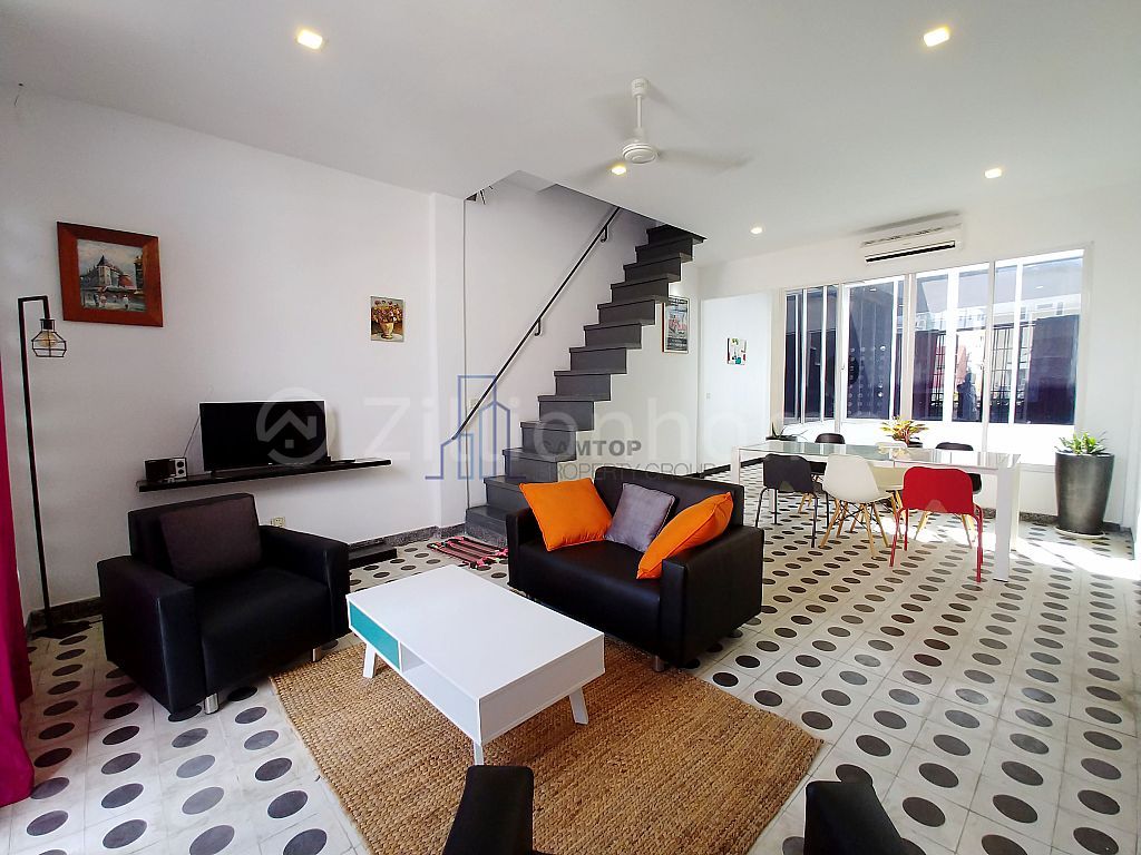 2 Bedrooms Duplex Style Apartment For Rent In BKK2 Area