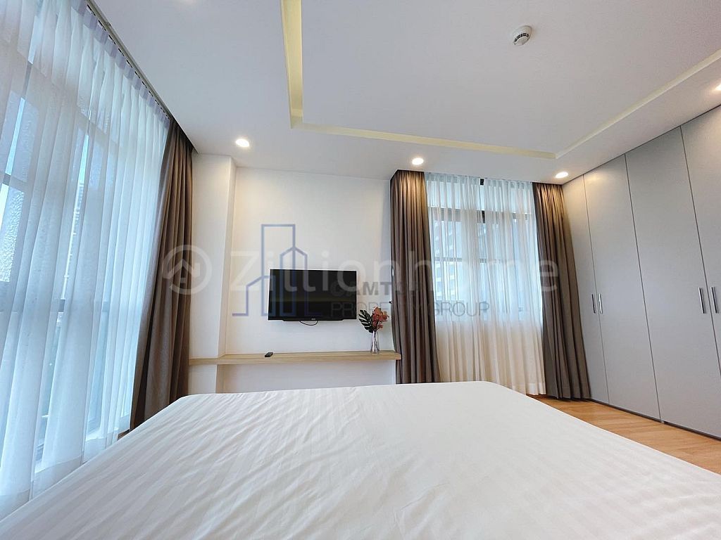 2BR | Serviced Apartment With Gym And Swimming Pool For Rent In Tonle Basac Area