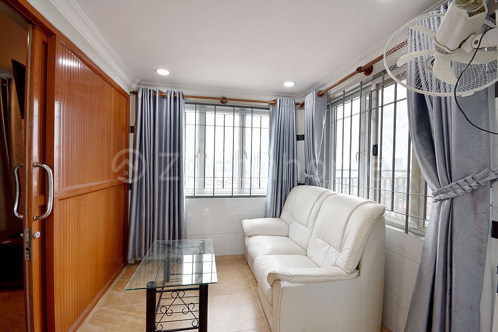 Special Price 1BR Apartment on 10th floor Near Russian Market