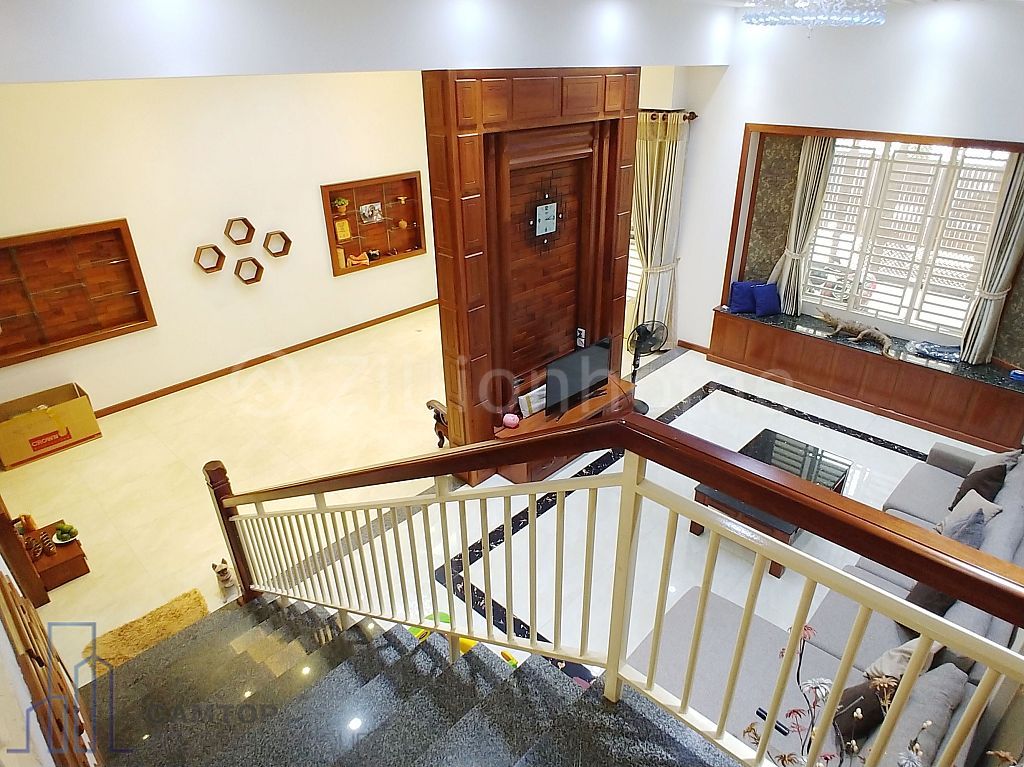 7BR - Townhouse For Rent In Toul Tompoung Area Close Russian Market