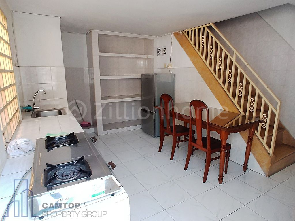 3BR - Renovated Apartment In BKK3 Area Is Available Now!!