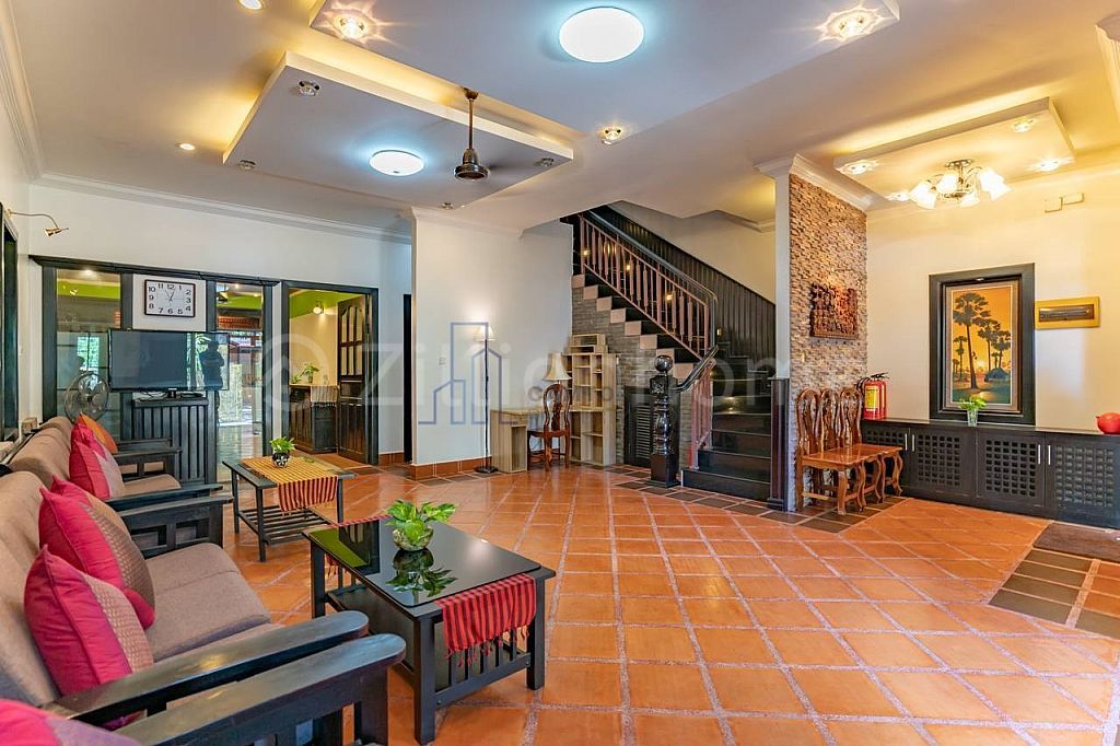 4BR - Comfortable Villa For Rent in Gate Community of Basac Garden City, Tonle Basac - Phnom Penh
