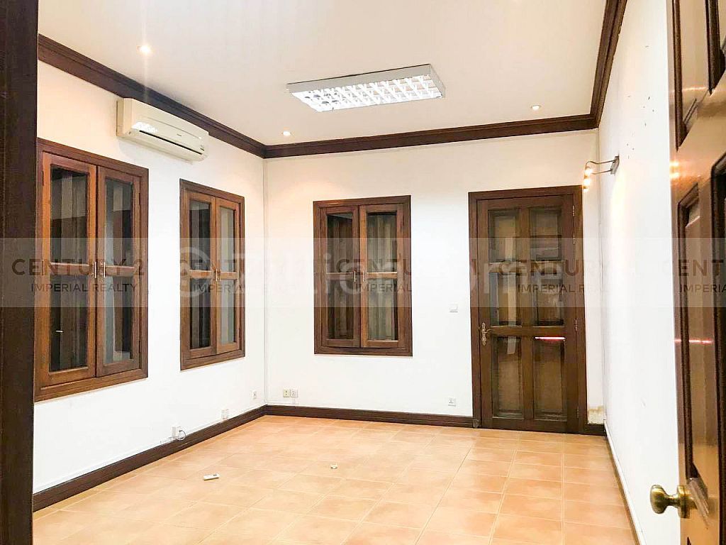 villa for rent at Bkk1 ផ្ទះវីឡាសម្រាប់ជួល នៅសង្កាត់បឹងកឹងកង1 (C-9047)