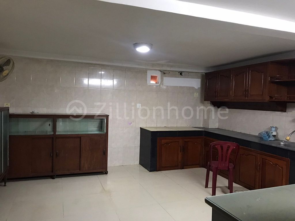 House for rent  at Sangkat Bkk2/ផ្ទះសម្រាប់ជួលនៅសង្កាត់បឹងកេងកងទី2  C-9683