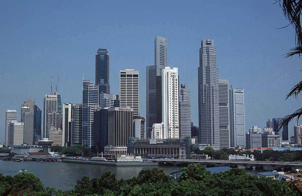 Falling property prices in Singapore expected to dive next year by up to 20%